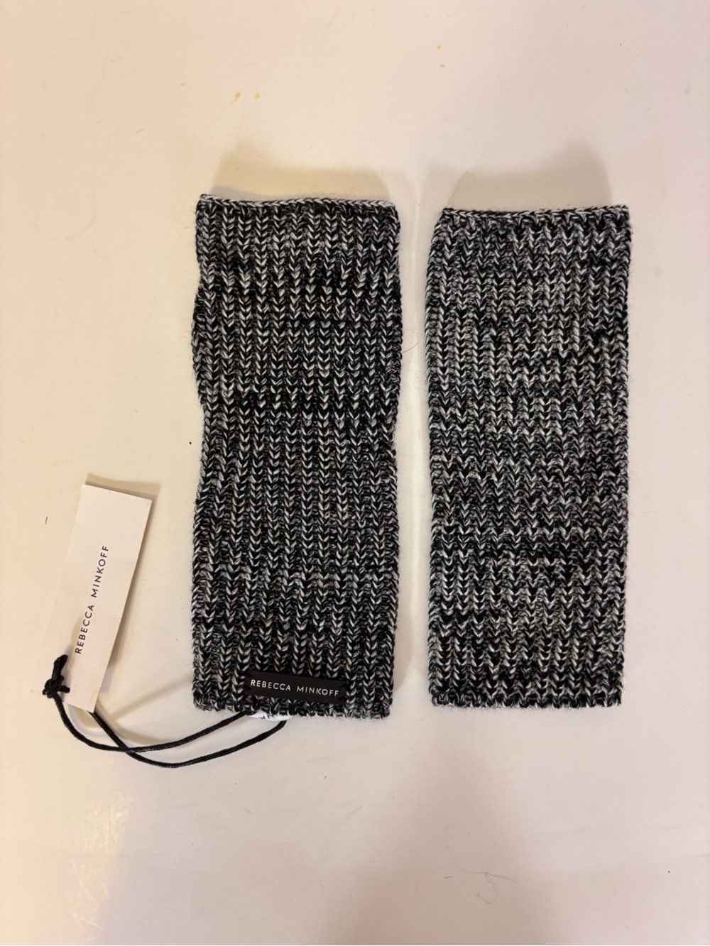 New Rebecca Minkoff Black and White Marled Knit Wrist Warmers One Size